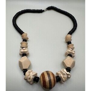 1970s Chunky Wood Beaded Necklace‎